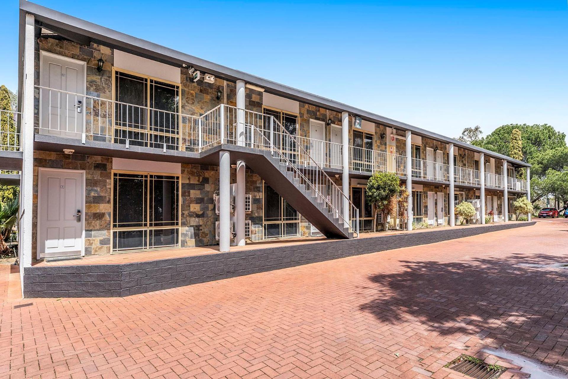 The Swan Valley Hotel Henley Brook Exteriör bild